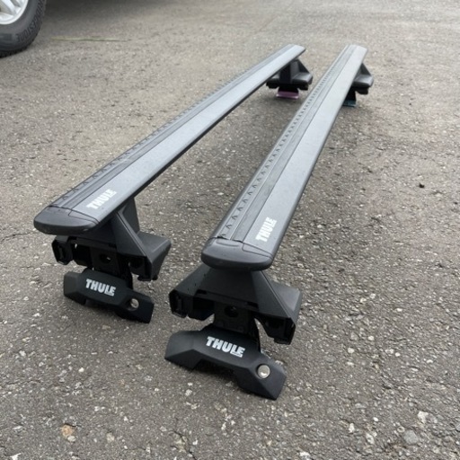【値下げ】30プリウス　ルーフラック　フットバーセット　スーリー　THULE