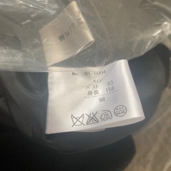 新品未使用✨ホワイトジョーラ ネイビースーツの画像