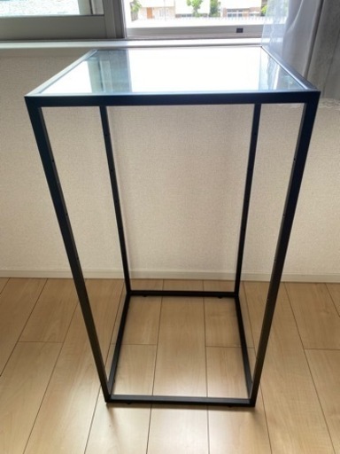 ガラス台