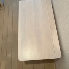 テーブルドレッサー
