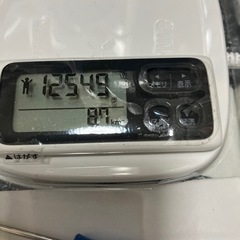 OMRON 歩数計の画像