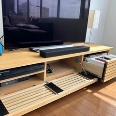 大型テレビ対応、木製テレビボードの画像