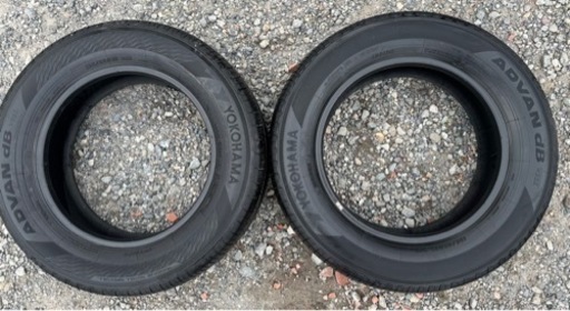 夏タイヤ　ヨコハマ　ADVAN db 195/65R15 4本