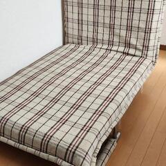 シングル　ソファーベッド　チェック柄の画像
