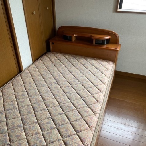 シングルベッド(引き出し付き)