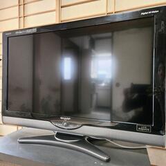 テレビ32型AQUOS 