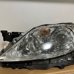 LS460 左側ヘッドライト