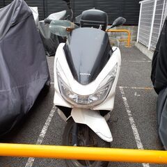 グリップヒーター&リアボックス付　PCX　125CC　JF56の画像