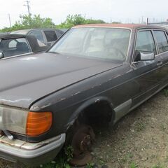 メルセデス―ベンツ126-560SEL-フロントーバンパー販売