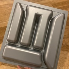 キッチンのカトラリー収納の画像