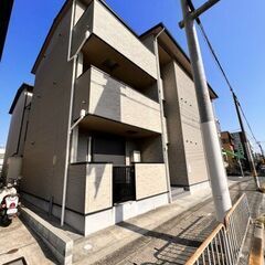 (💰翌月分賃料込初期費用込18万円・保証人不要👵)二人で住めば家...