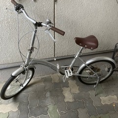 6/4まで　折りたたみ自転車　自転車　受取者決定