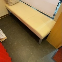 待合椅子　ベンチ
