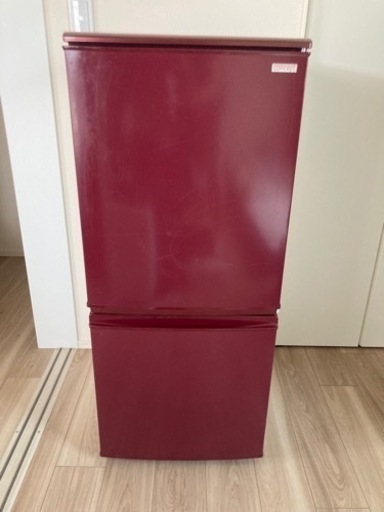 シャープ SHARP 137L 2ドア冷蔵庫 SJ-C14W-R