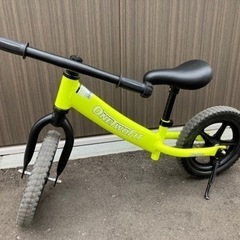 【スタンド付き】ペダル無し自転車　キッズバイク　キックバイク
