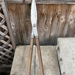 ①刈り込み大鋏