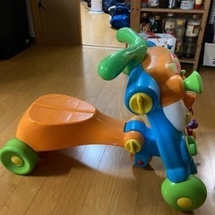 子供用の乗り物