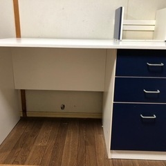 アクタス机