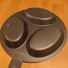 TYPHOON　３つ穴フライパン（直径24cm取手18cm）の画像