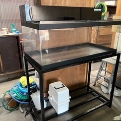 ☆受渡予定者確定☆ 【中古】 アクリル水槽　120×60×45　セット出品
