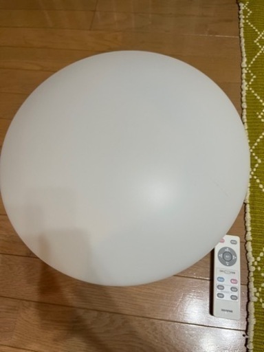 LEDシーリングライト　8畳　調光・調色