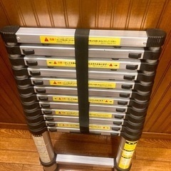 伸縮はしごの画像