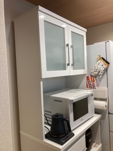 食器棚　ホワイト