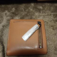 【新品】本革 レザー ２つ折り財布