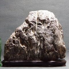 鑑賞石 15.2㎏　滝石　山型石　景石　原石　水石 自然石 置物　盆石　飾り石