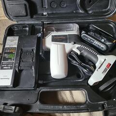 充電角穴カッター