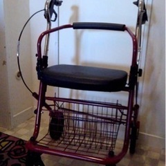 介護椅子　車椅子　の画像