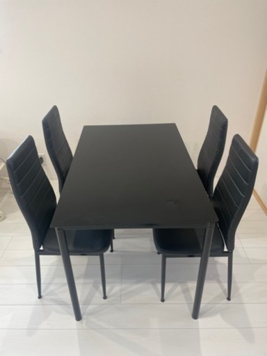 ダイニングテーブル