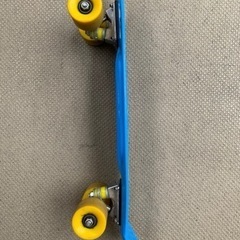 子供用スケートボードの画像