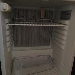 商談中　無料　小さい冷蔵庫の画像