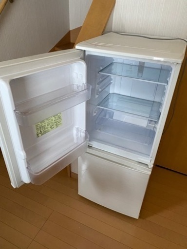 2020年製   SHARP 冷蔵庫 2ドア 137L