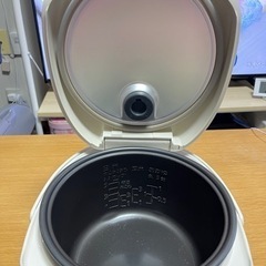 ★美品　Panasonic 5.5合炊　炊飯器　値下げしました！の画像
