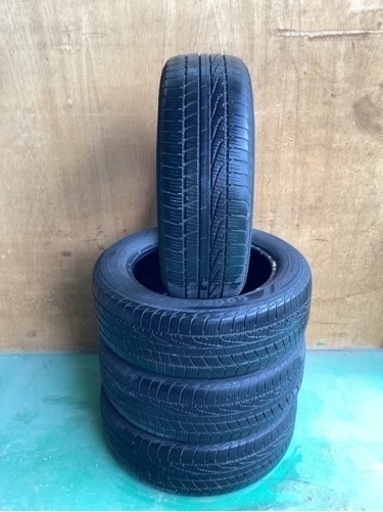 アシュアランス ウェザーレディ 215/60R17 ASSURANCE WEATHER READY 5~6部山　グッドイヤー オールシ