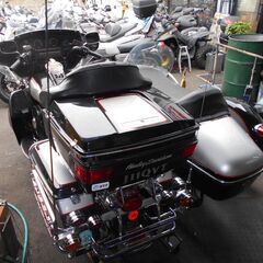 ハーレーダビッドソン FLHTC1340S/C サイドカーの画像