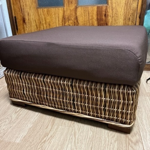 オシャレな椅子