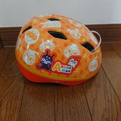 アンパンマンヘルメットの画像