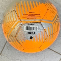 adidas☆サッカーボール 4号球 の画像