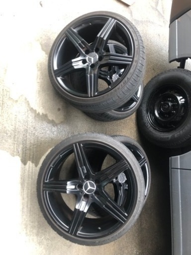 メルセデス　ベンツ　Eクラス　クーペ　タイヤ　ホイール