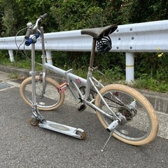 折りたたみ自転車　キックボード　2点セット　ジャンク品の画像