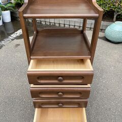 カリモク木製電話台の画像