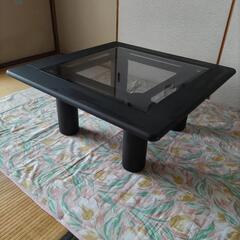 応接ガラステーブルの画像
