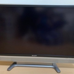 SHARP AQUOS 46型　テレビ