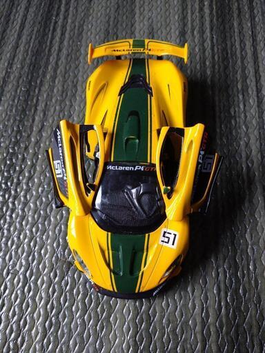 スポーツカー