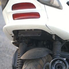 苫小牧港受取 『マジェスティ125』カスタム車両 距離少ないコマ...