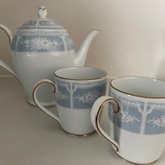 ノリタケ　ポット&カップ　3点セット