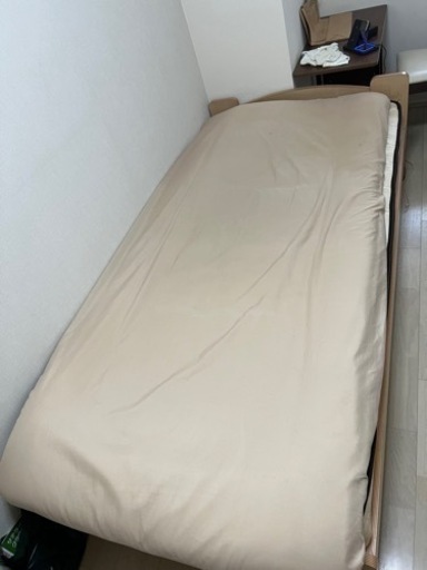 ベッド　ベッドマット付き